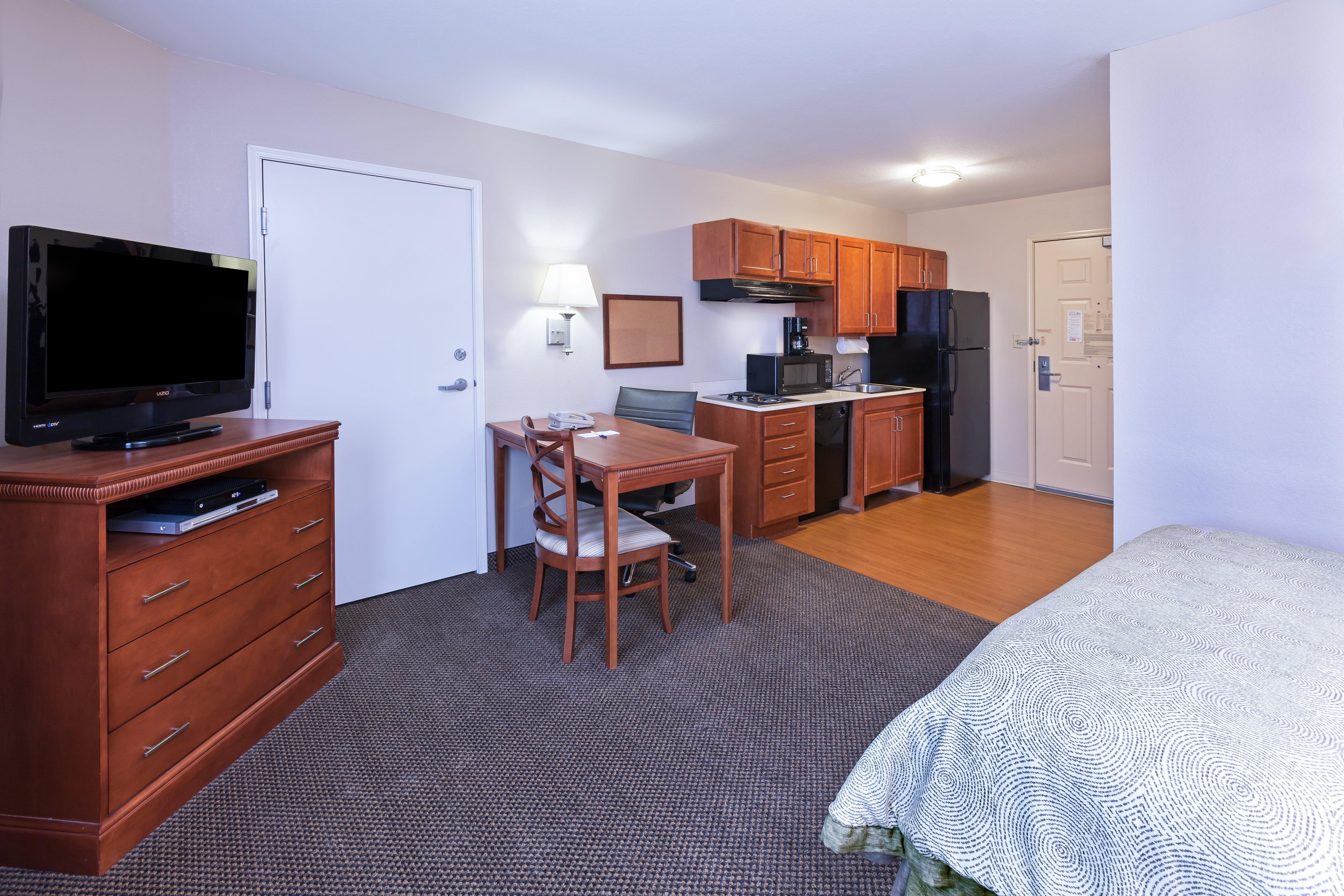 Candlewood Suites Owasso By Ihg Экстерьер фото