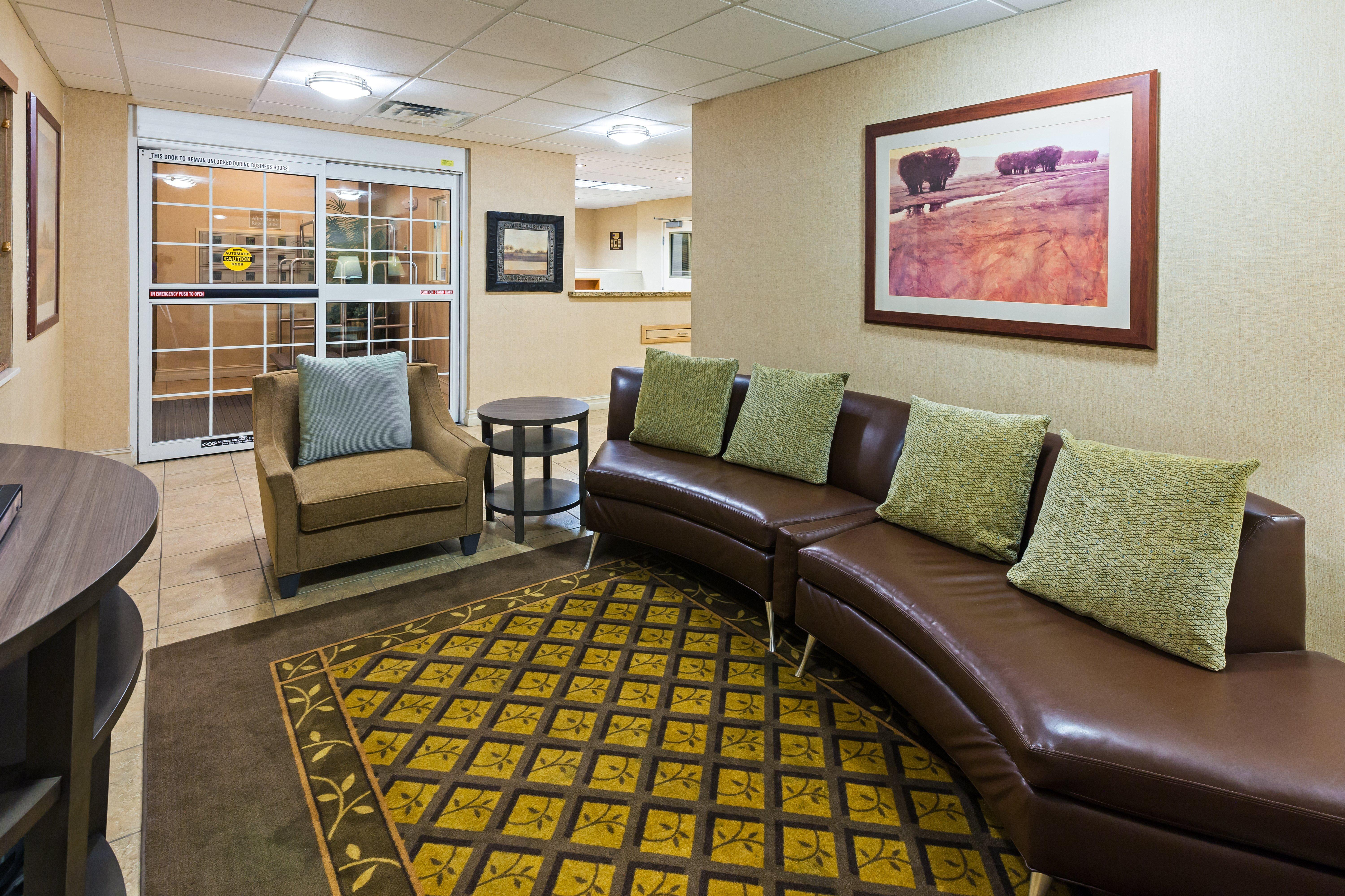 Candlewood Suites Owasso By Ihg Экстерьер фото